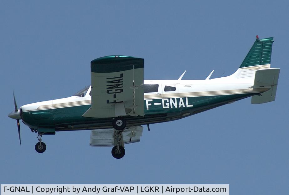F-GNAL, 1976 Piper PA-32R-300 Cherokee Lance C/N 32R7680422, This IFR-certified plane is now registered in France since 1996, and is based at Rennes airport (LDRN). This photo has been taken in Greece (Corfu) in 2007/08/04.