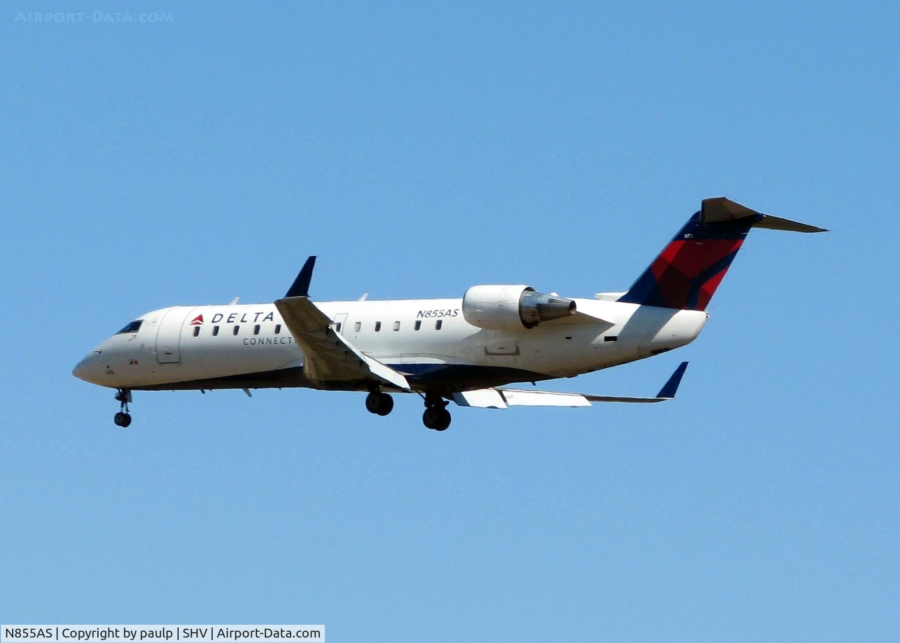 N855AS, 2000 Bombardier CRJ-200ER (CL-600-2B19) C/N 7395, Final for runway 32 at Shreveport Regional.