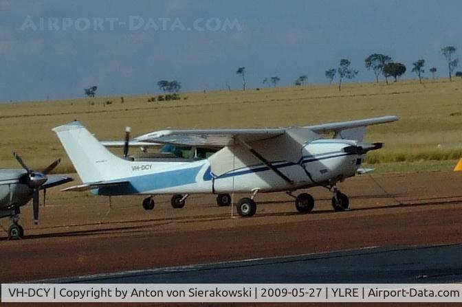 VH-DCY, 1977 Cessna 182Q Skylane C/N 18266189, VH-DCY @ YLRE Cessna 182Q
