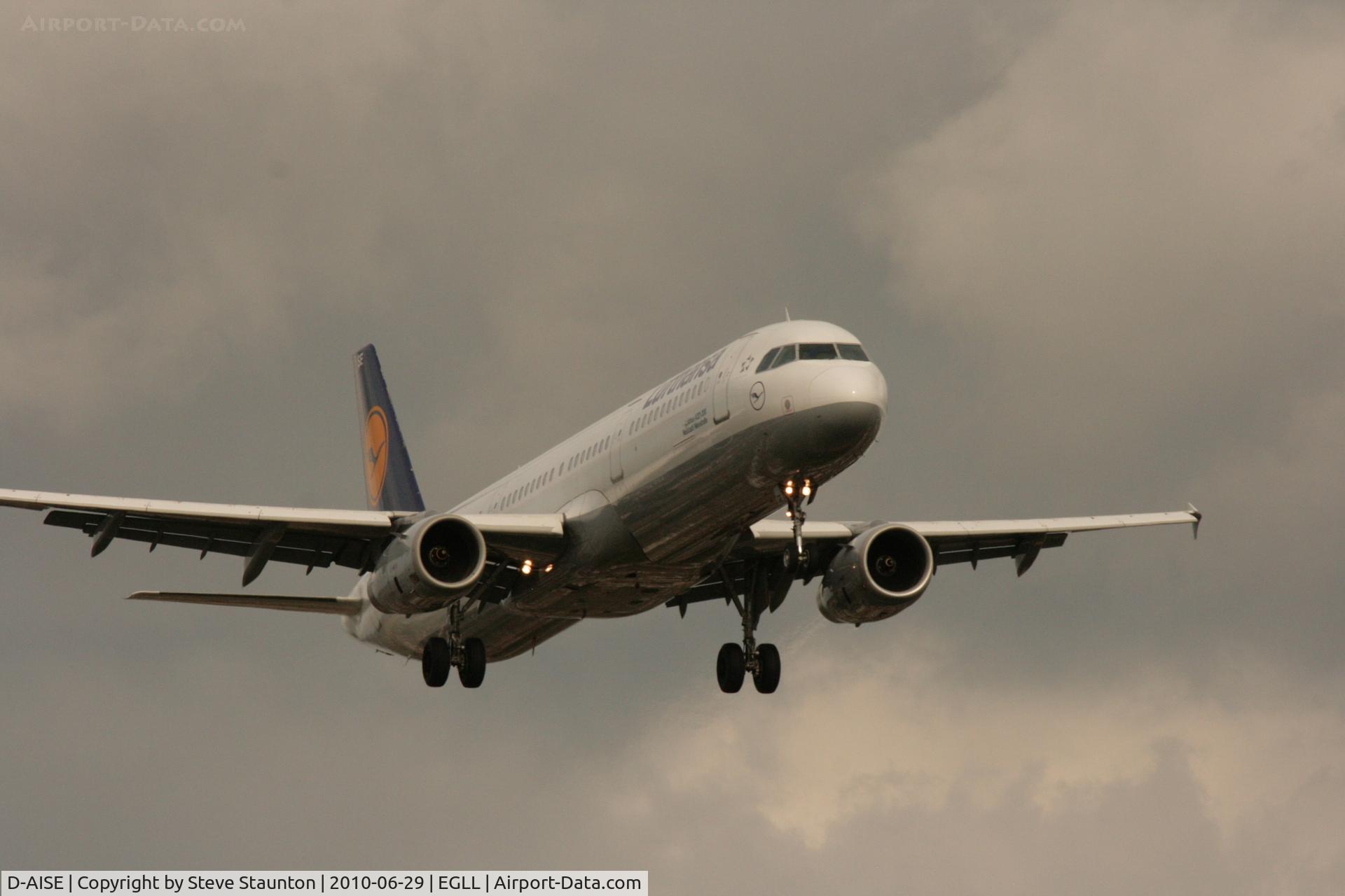 D-AISE, 2000 Airbus A321-231 C/N 1214, Taken at Heathrow Airport, June 2010