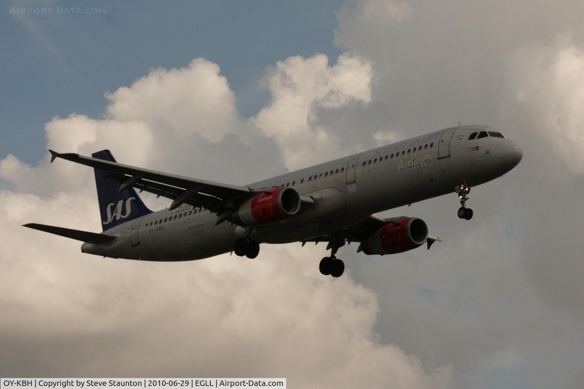 OY-KBH, 2002 Airbus A321-232 C/N 1675, Taken at Heathrow Airport, June 2010