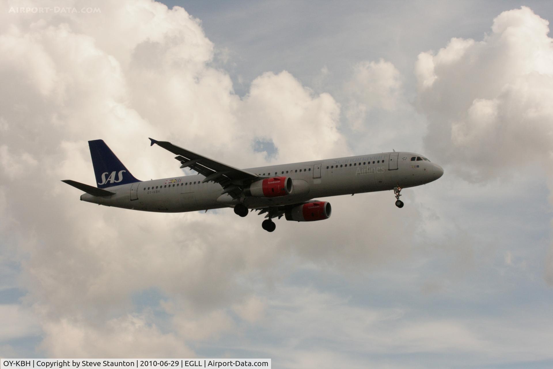 OY-KBH, 2002 Airbus A321-232 C/N 1675, Taken at Heathrow Airport, June 2010
