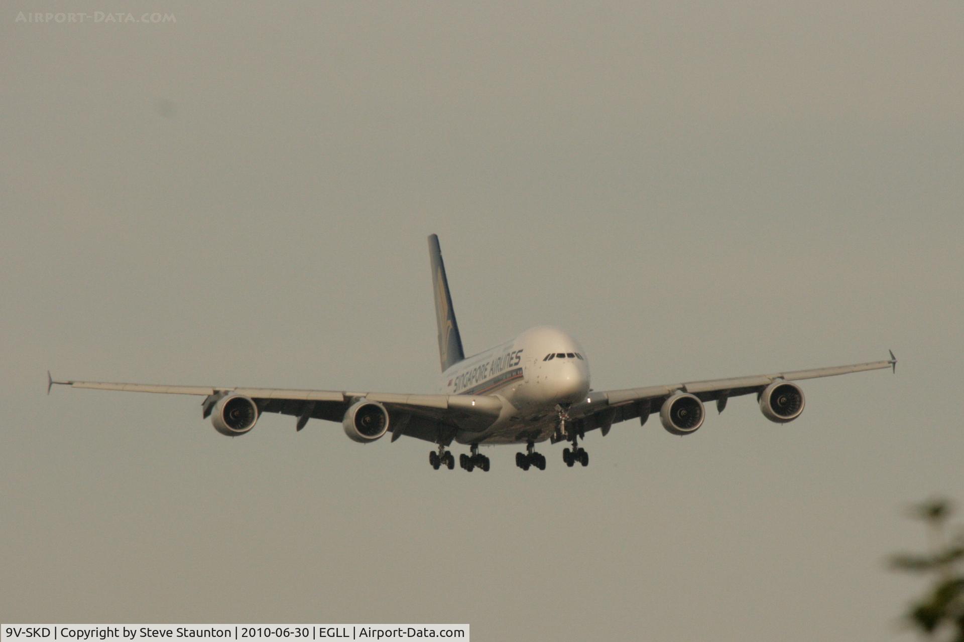 9V-SKD, 2008 Airbus A380-841 C/N 008, Taken at Heathrow Airport, June 2010