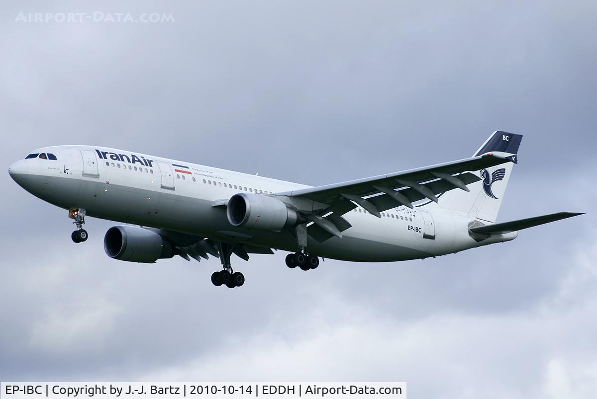 EP-IBC, 1992 Airbus A300B4-605R C/N 632, DSLR-A230 (55-200 mm)