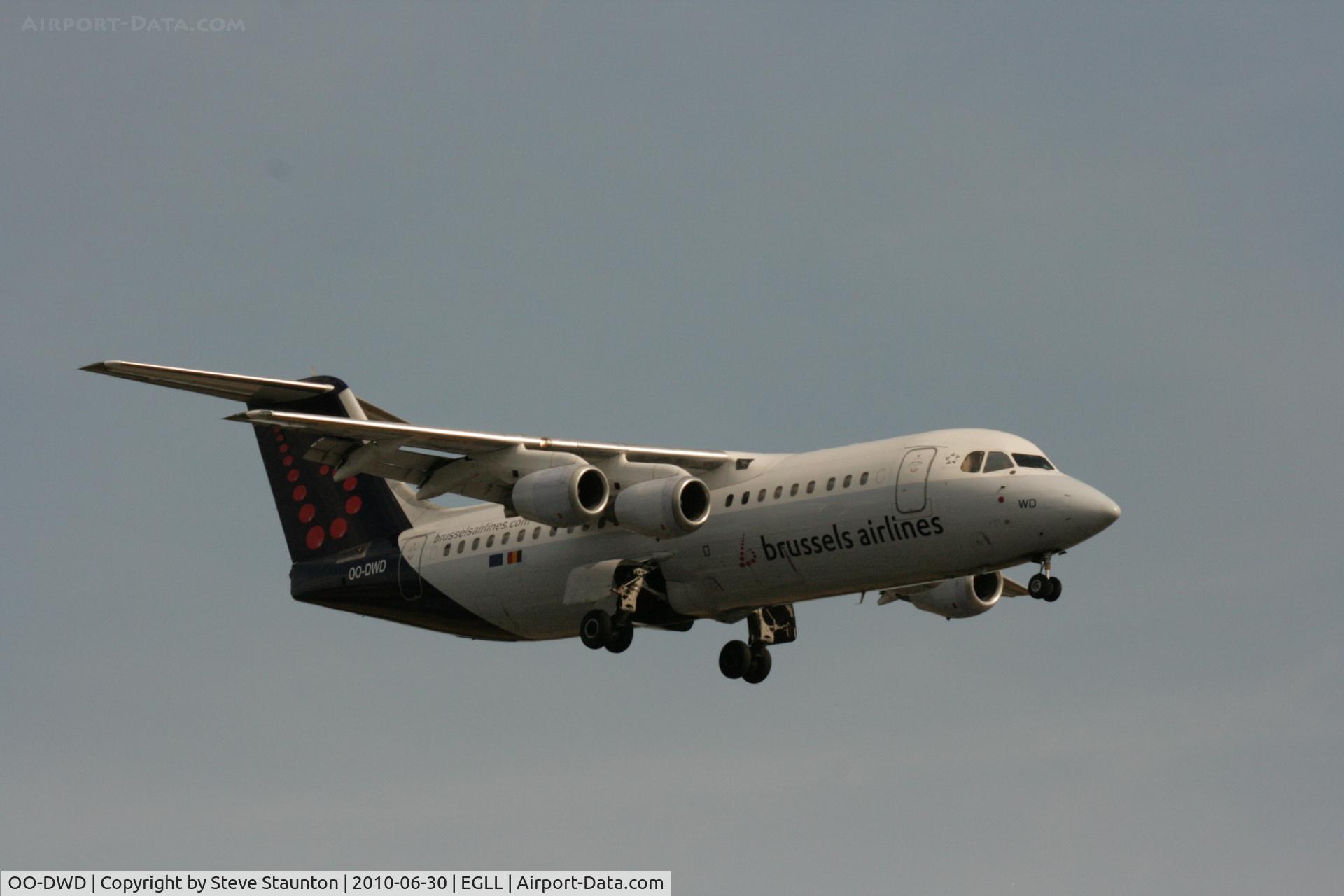 OO-DWD, 1998 British Aerospace Avro 146-RJ100 C/N E3324, Taken at Heathrow Airport, June 2010