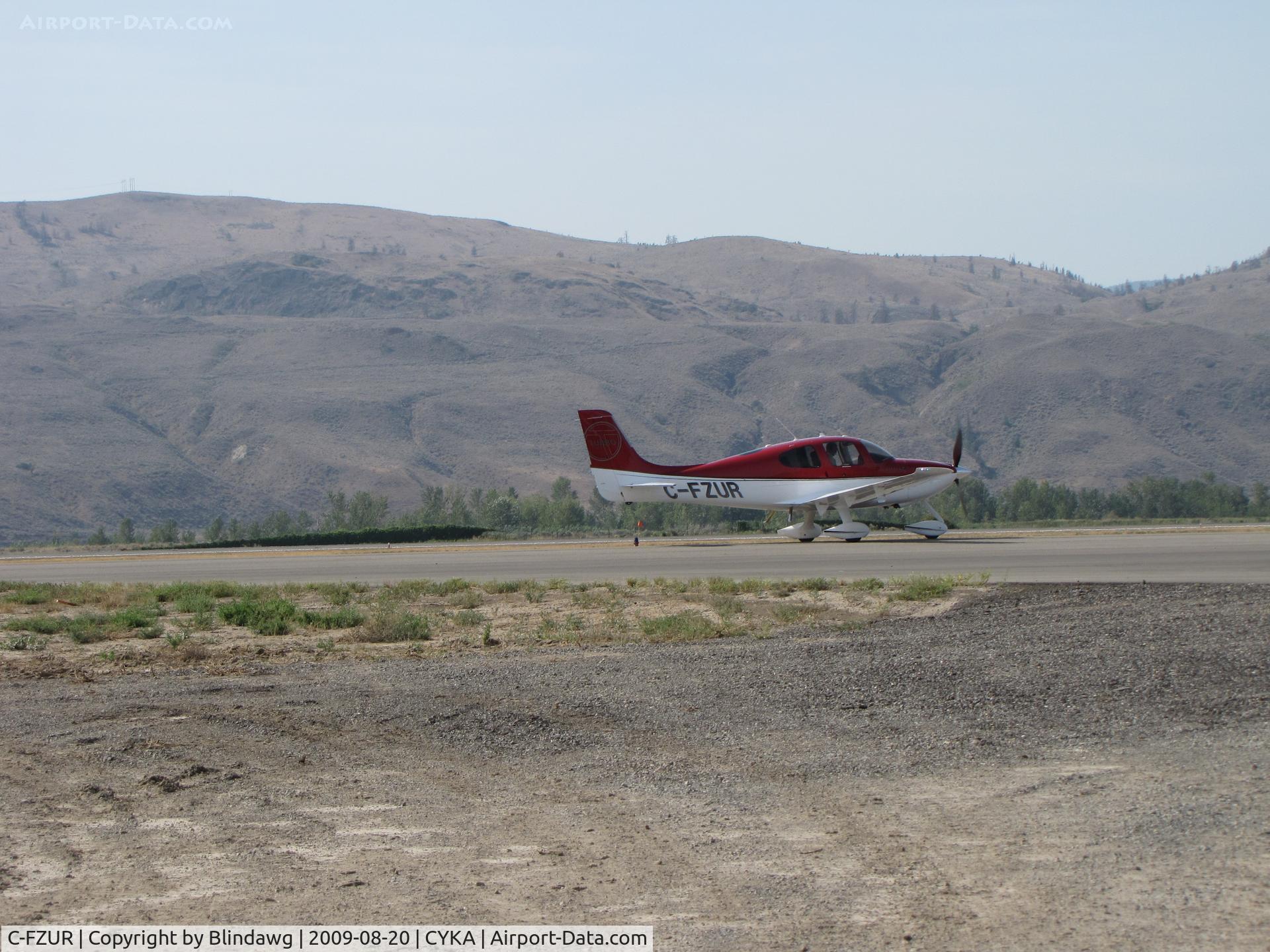 C-FZUR, 2009 Cirrus SR22T C/N 3463, ...Glasair