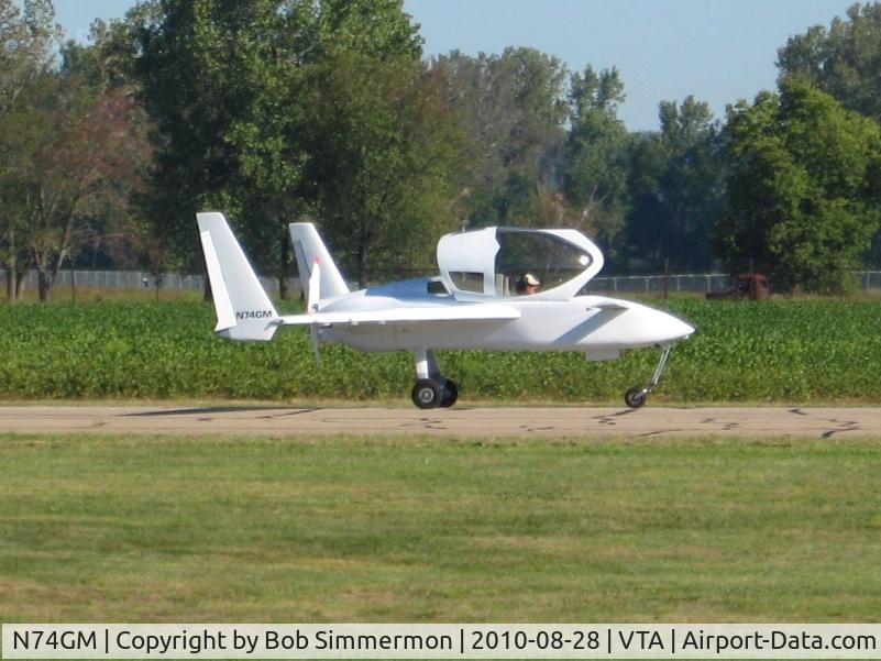 N74GM, Co-Z Cozy C/N 607, Arriving at the Newark, Ohio breakfast fly-in.
