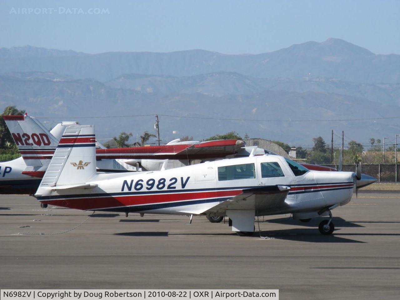 N6982V, 1976 Mooney M20F Executive C/N 22-1344, 1976 Mooney M20F EXECUTIVE, Lycoming IO-360-A1A 200 Hp, long cabin