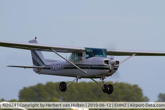 N2024, 1973 Cessna 150L C/N 15074157, N2024 at the Midsummer Event