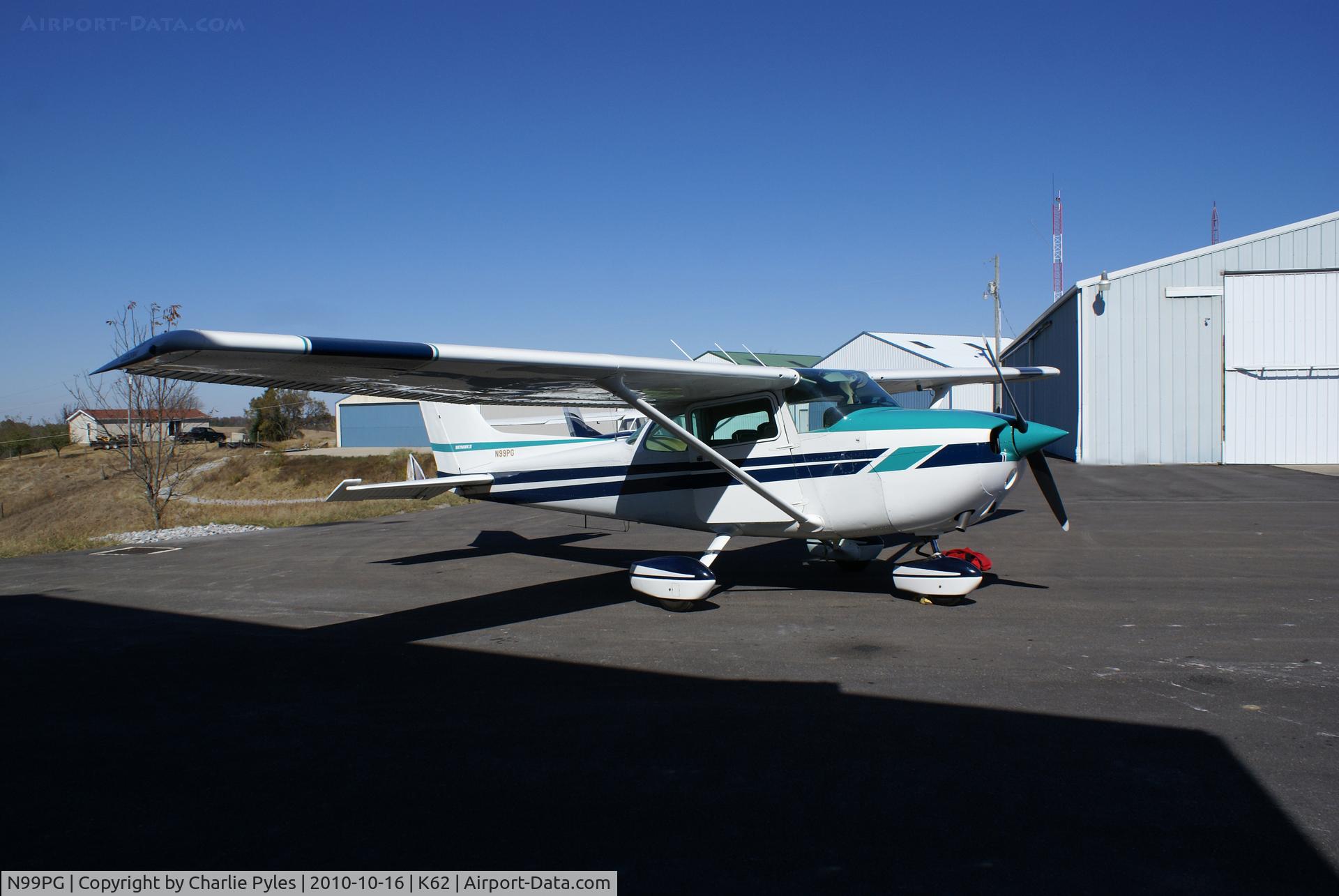 N99PG, 1978 Cessna 172N C/N 17272044, Former Aerial Photographer's platform and Powder Puff Derby participant (1963) now based at K62.