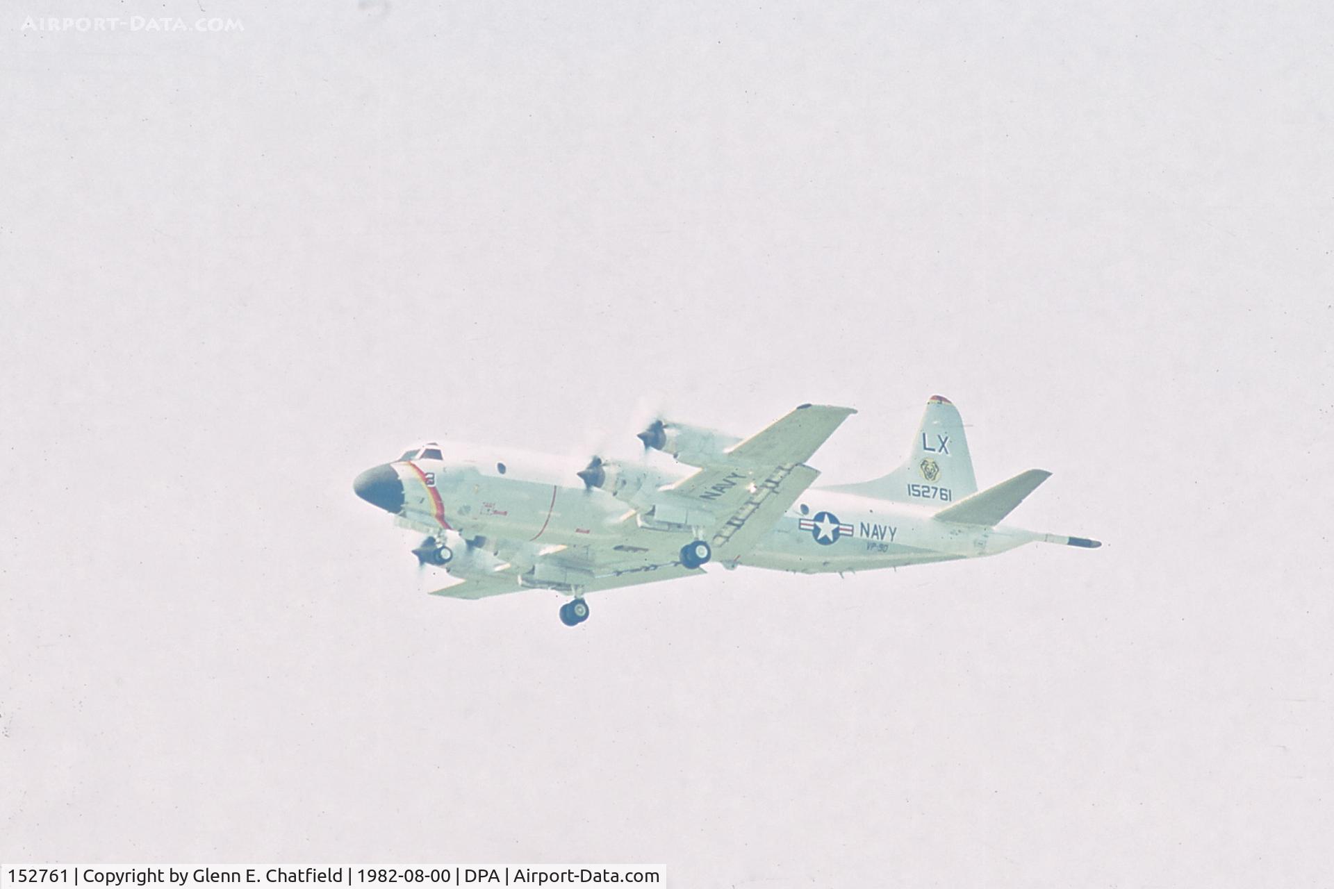 152761, Lockheed P-3B-75-LO Orion C/N 185-5205, Over-exposed 35mm slide.  Practicing ILS to RY10 at DuPage Airport.  Based at the time at Glenview NAS