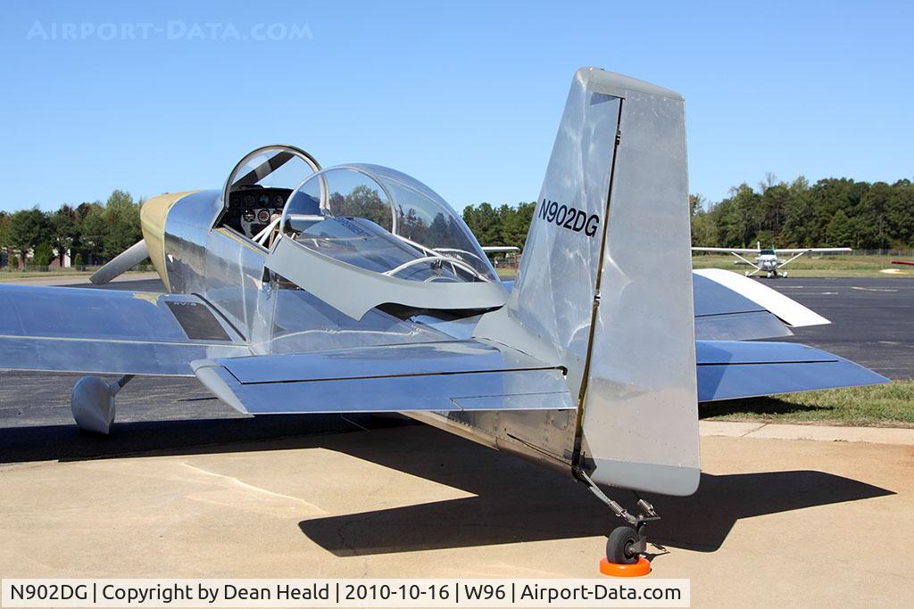 N902DG, Vans RV-8 C/N 80902, Duane Goss built 2005 RV-8 N902DG at New Kent County Airport, Virginia.
