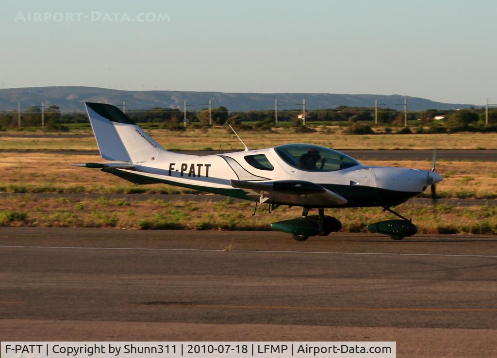 F-PATT, 2009 CZAW SportCruiser C/N 700715, Taxiing for departure...