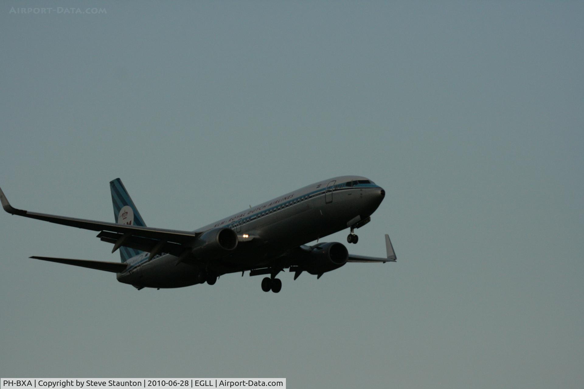 PH-BXA, 1998 Boeing 737-8K2 C/N 29131, Taken at Heathrow Airport, June 2010