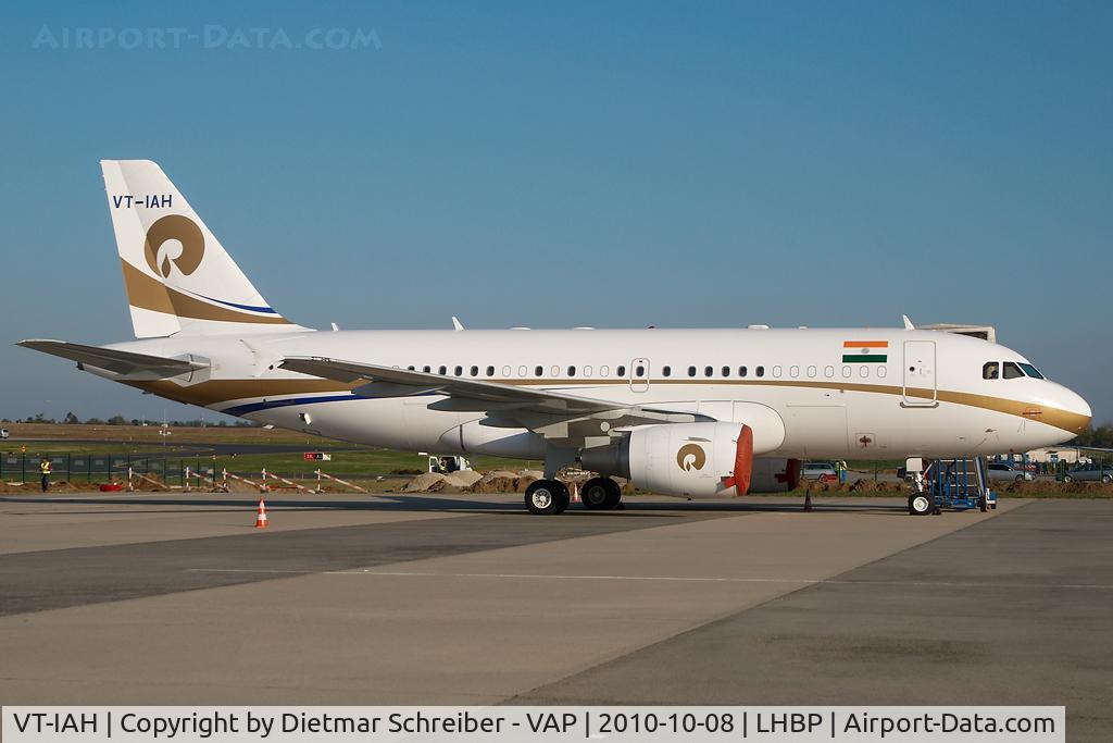 VT-IAH, 2006 Airbus ACJ319 (A319-115/CJ) C/N 2837, Airbus A319