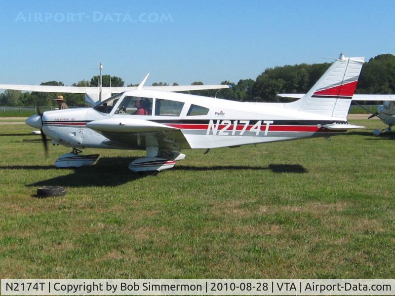 N2174T, 1971 Piper PA-28-180 C/N 28-7205023, Newark, Ohio breakfast fly-in.