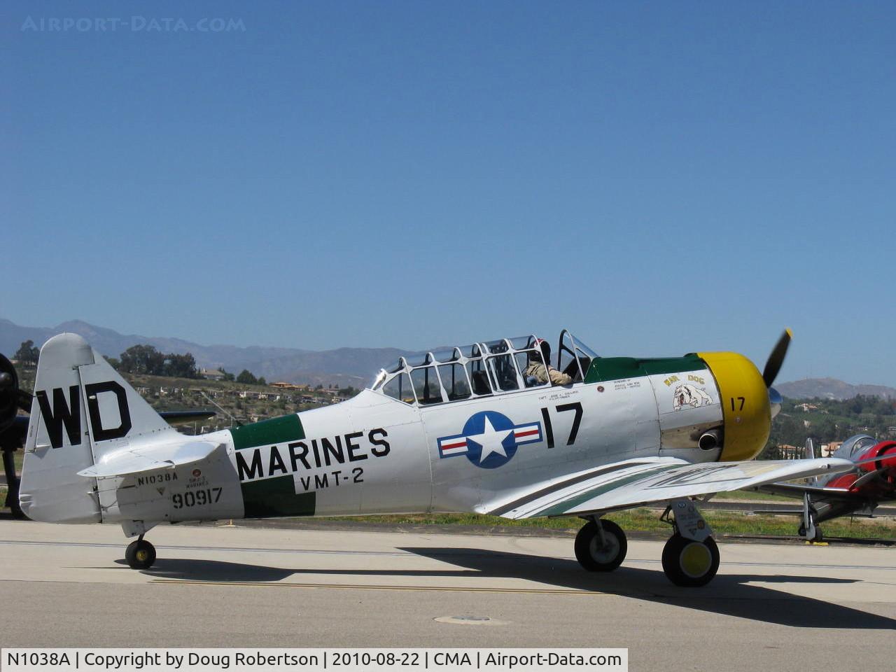 N1038A, 1944 North American SNJ-5 Texan C/N 90917 (121-41633), 1944 North American SNJ-5 'War Dog', P&W R-1340 Wasp 600 Hp, taxi after landing