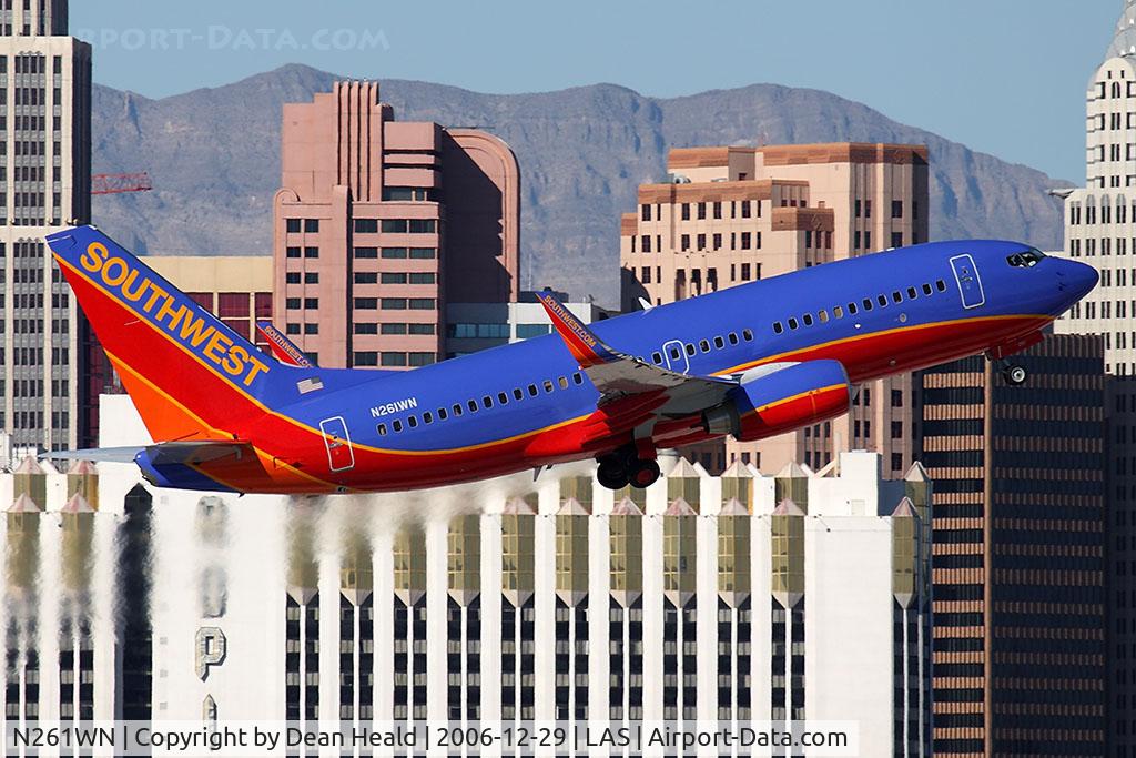N261WN, 2006 Boeing 737-7H4 C/N 32517, Southwest Airlines N261WN (FLT SWA803) climbing out from RWY 01R en route to Pittsburgh Int'l (KPIT).