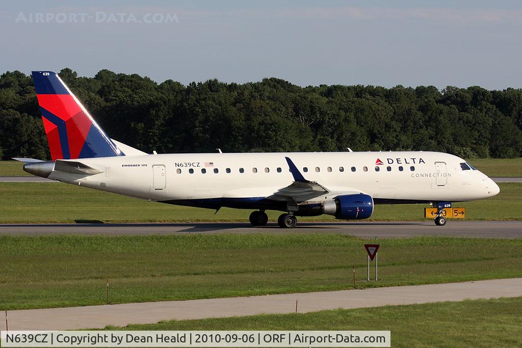N639CZ, 2008 Embraer 175LR (ERJ-170-200LR) C/N 17000262, Delta Connection (Compass Airlines) N639CZ taxiing to the gate after arrival from Minneapolis/St Paul Int'l (KMSP).