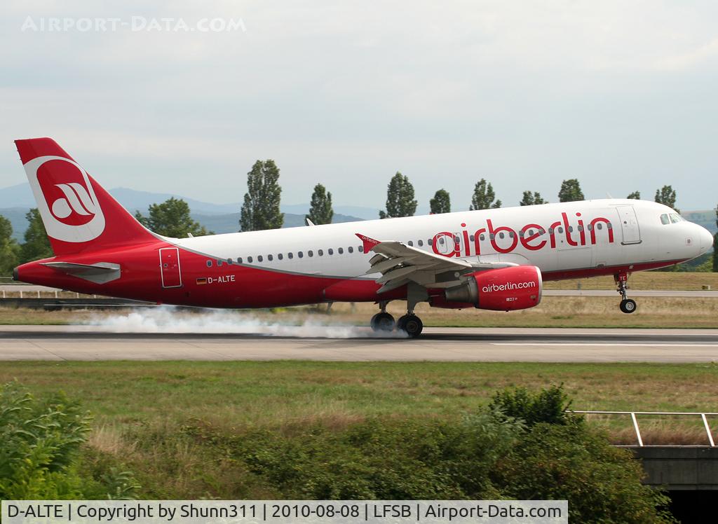 D-ALTE, 2001 Airbus A320-214 C/N 1504, Landing rwy 16