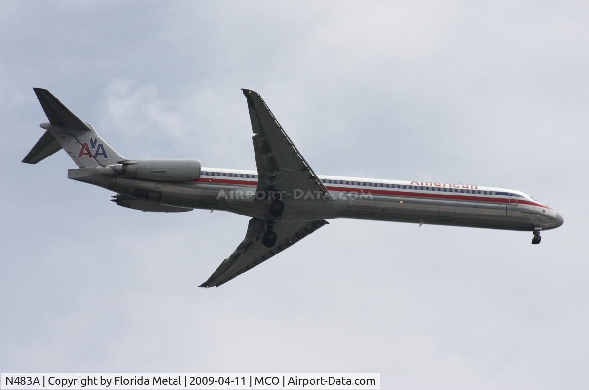 N483A, 1988 McDonnell Douglas MD-82 (DC-9-82) C/N 49676, American MD-82