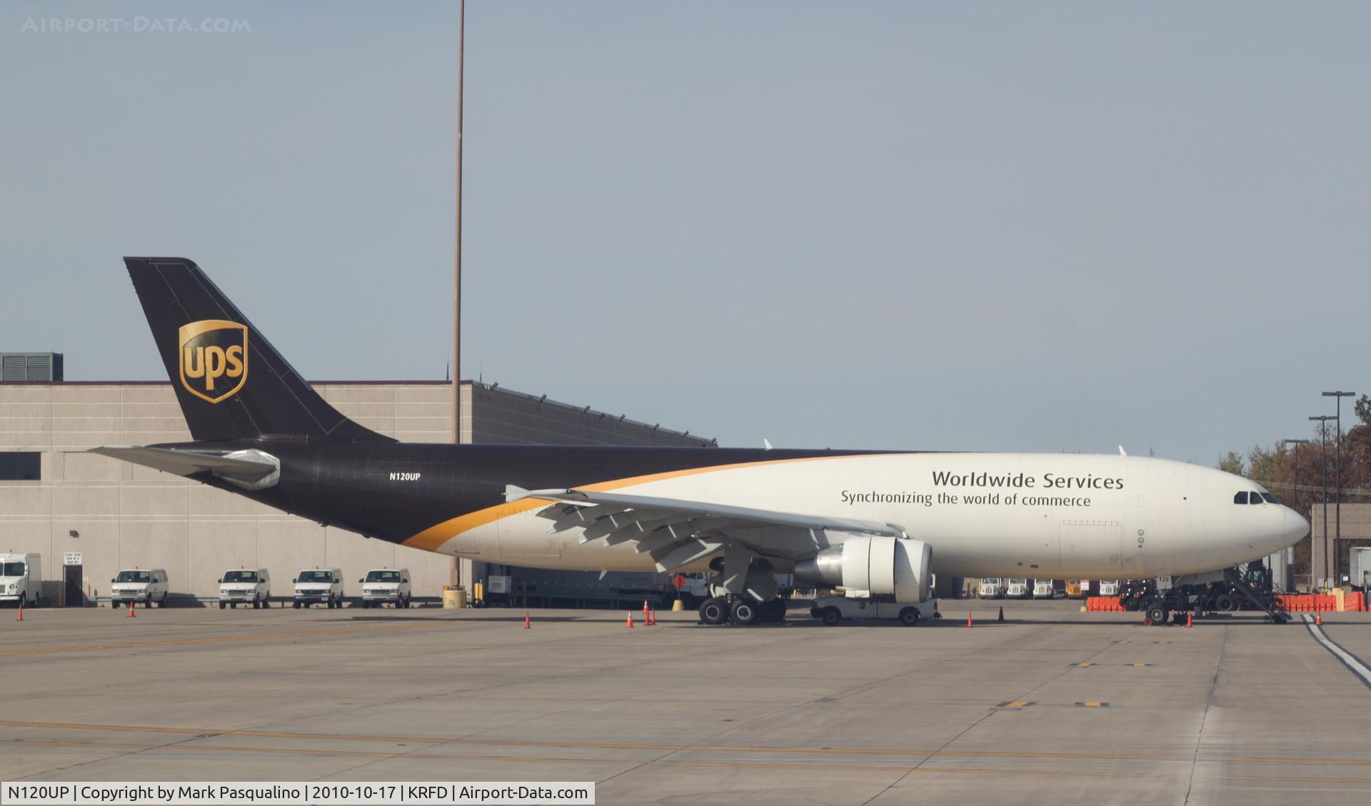 N120UP, 2000 Airbus A300F4-622R C/N 0805, Airbus A300F4-622R