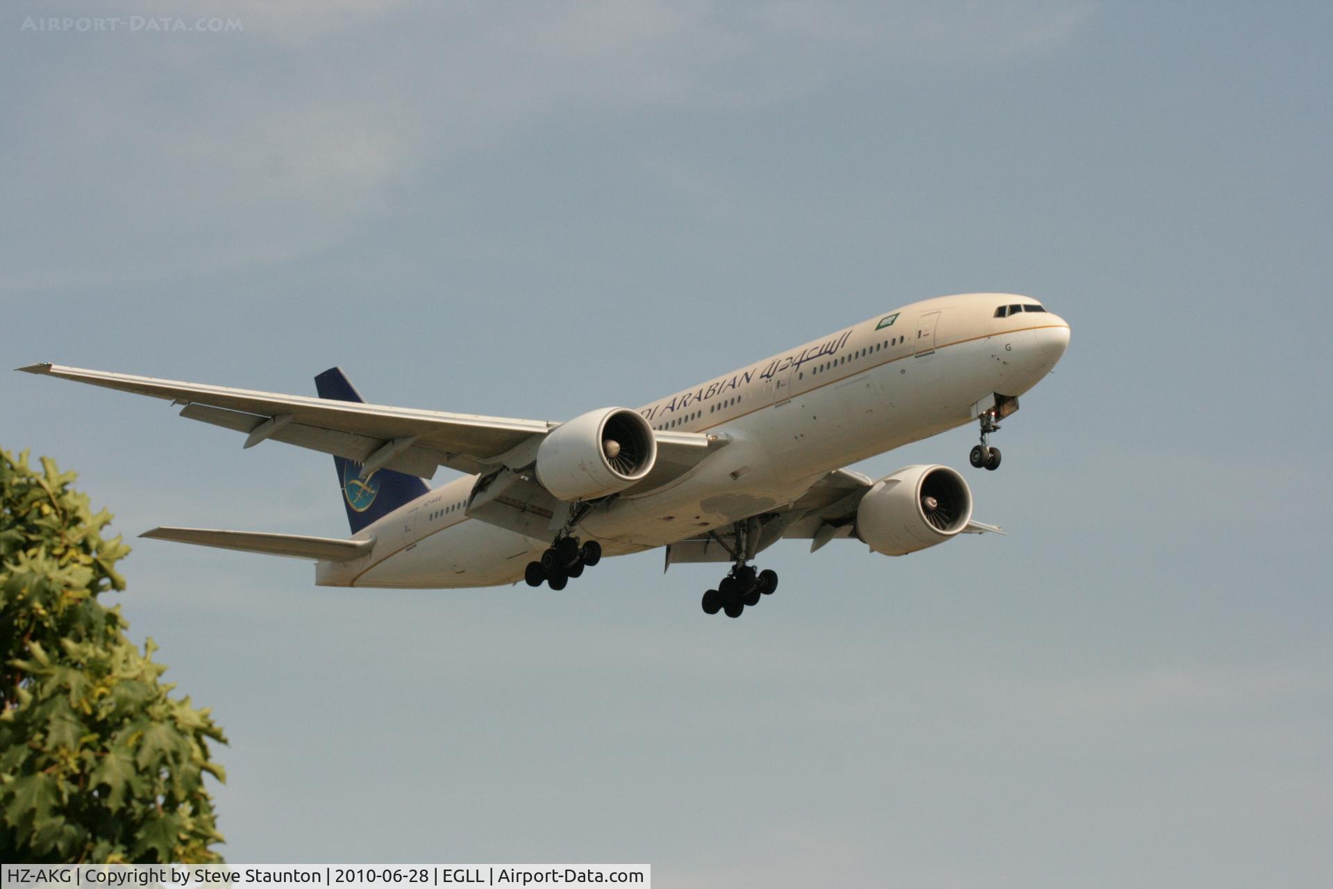 HZ-AKG, 1998 Boeing 777-268/ER C/N 28350, Taken at Heathrow Airport, June 2010