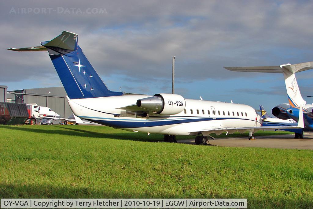 OY-VGA, 2007 Bombardier Challenger 850 (CL-600-2B19) C/N 8077, Danish registered Challenger 850 at Luton