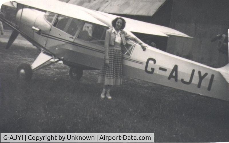 G-AJYI, Taylorcraft G Auster 4 C/N 977, Photo taken in France (probably in S/W area)