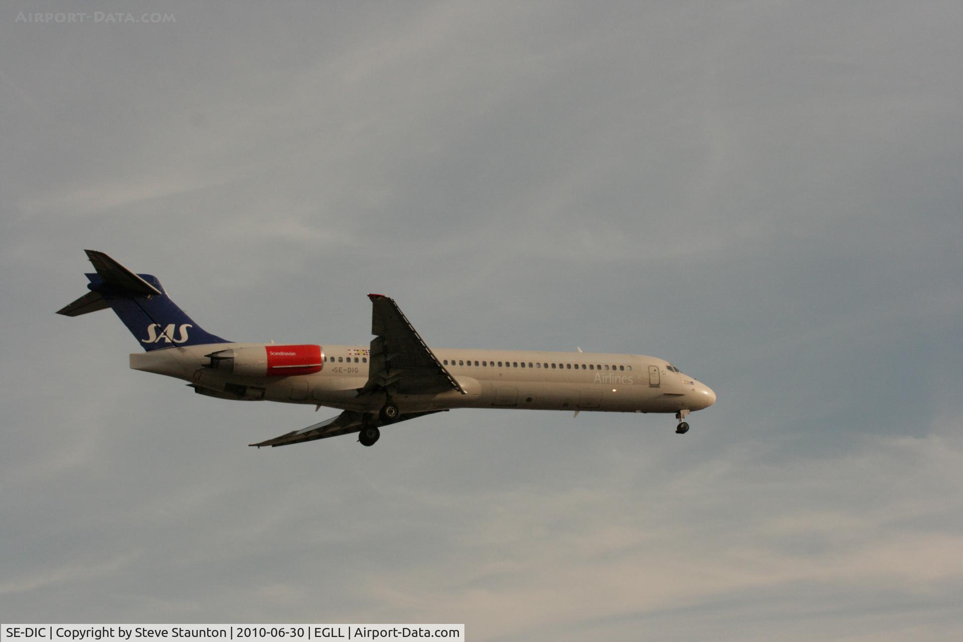 SE-DIC, McDonnell Douglas MD-87 (DC-9-87) C/N 49607, Taken at Heathrow Airport, June 2010