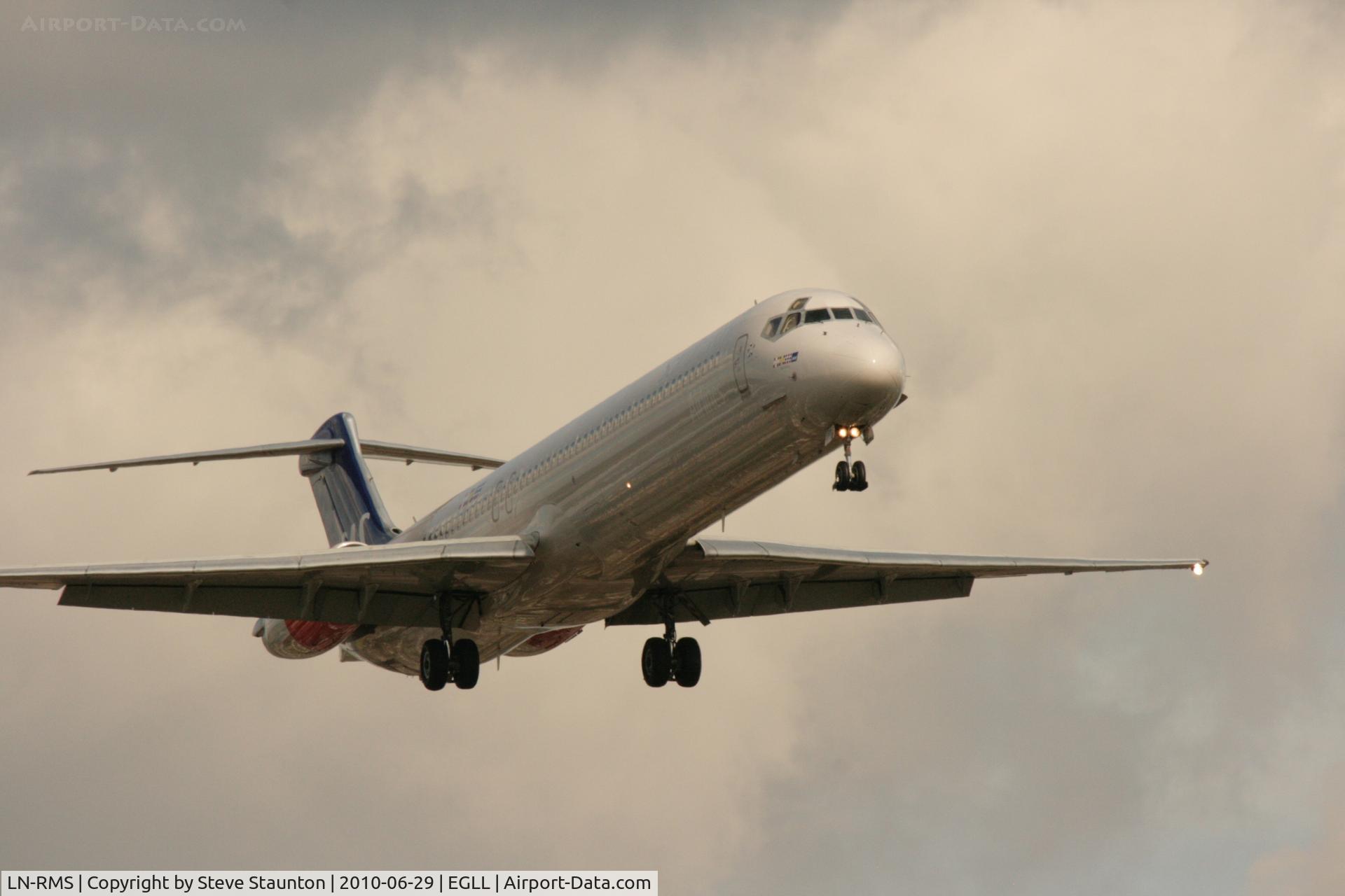 LN-RMS, 1992 McDonnell Douglas MD-82 (DC-9-82) C/N 53368, Taken at Heathrow Airport, June 2010