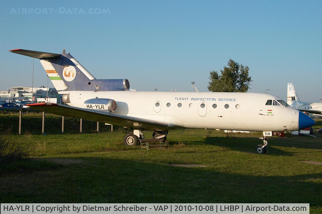 HA-YLR, 1975 Yakovlev Yak-40 C/N 9541044, Yakovlev 40