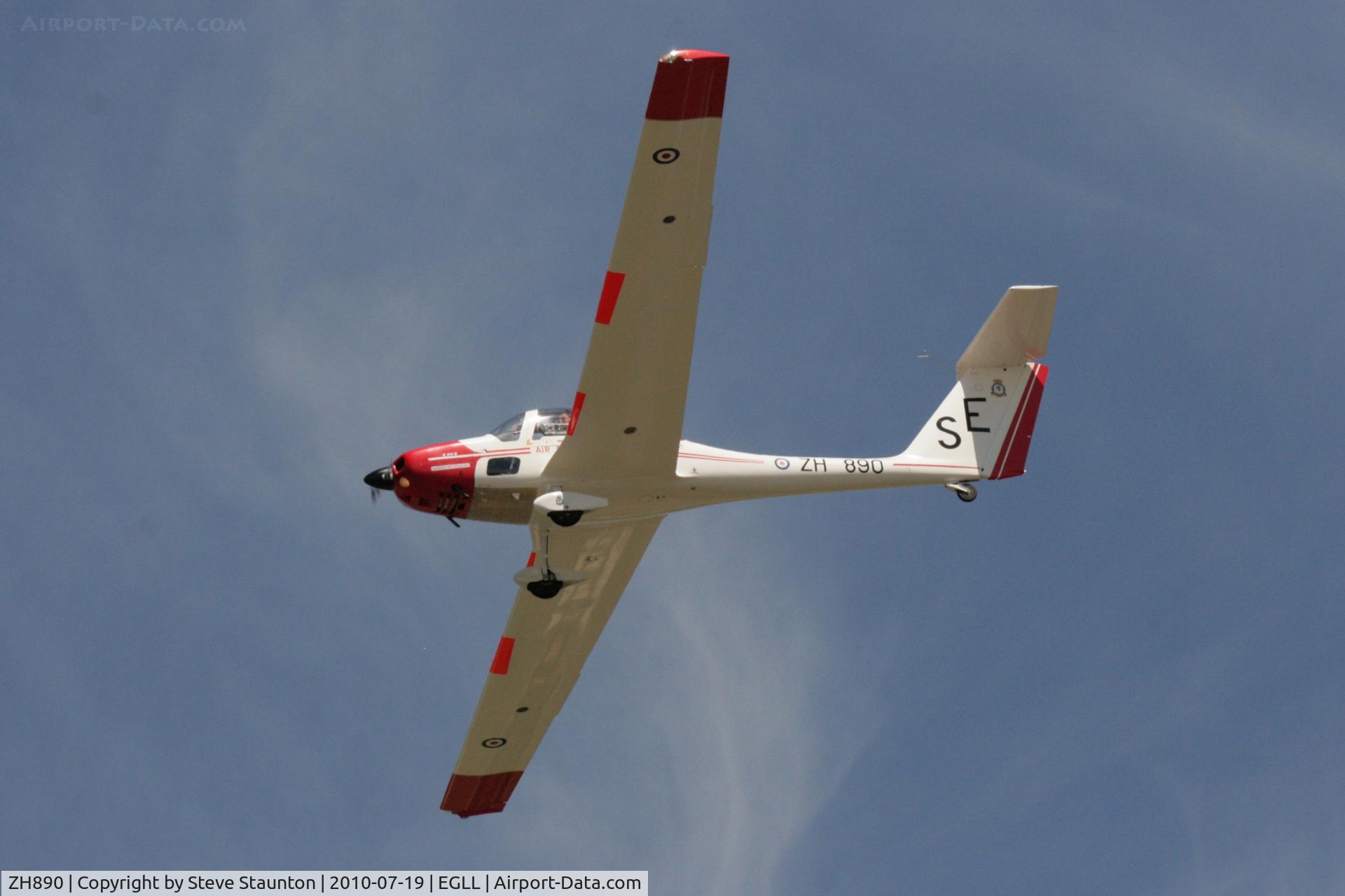 ZH890, Grob G-109B Vigilant T1 C/N 6578, Taken at the Royal International Air Tattoo 2010