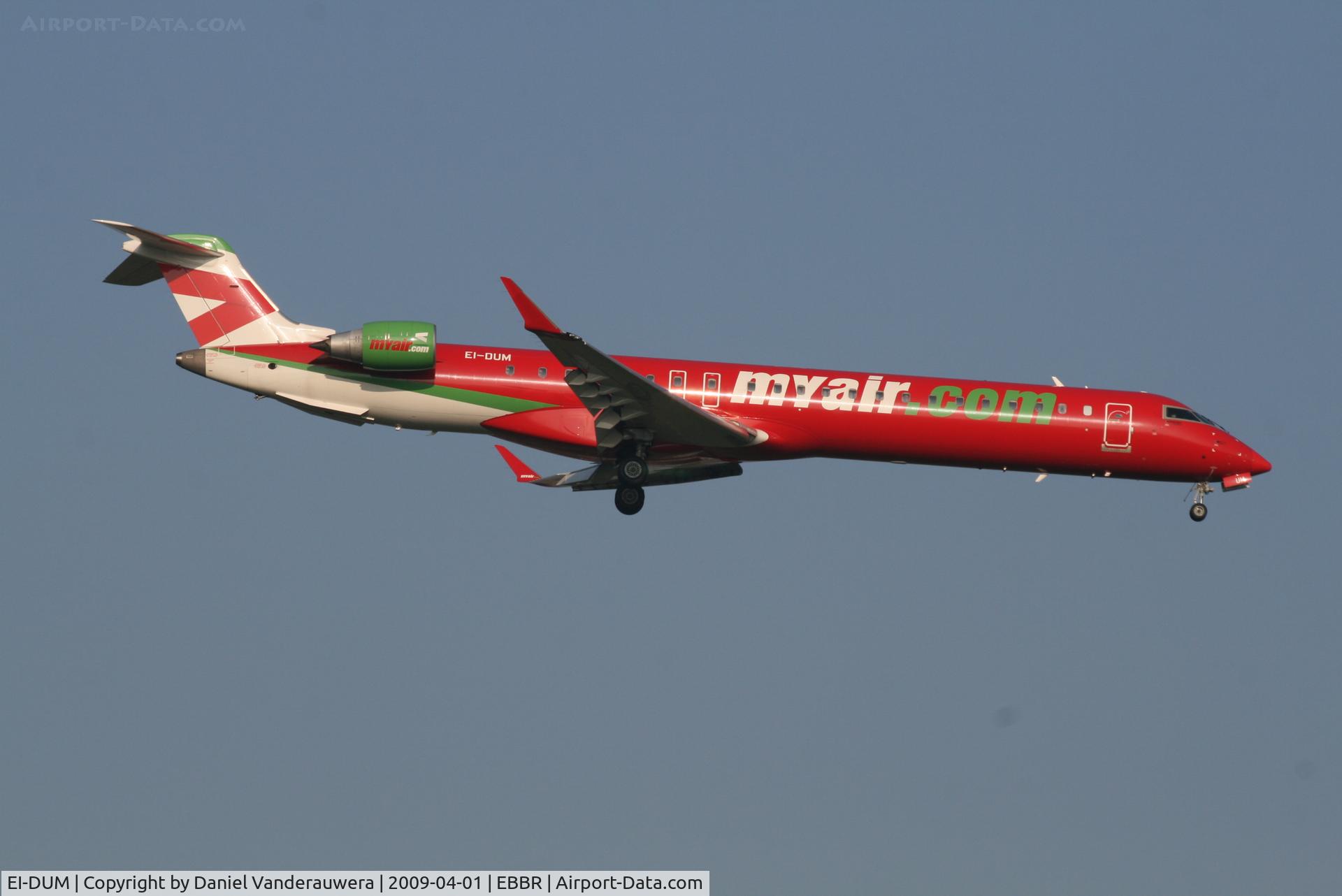 EI-DUM, 2006 Canadair CRJ-900LR (CL-600-2D24) C/N 15103, Flight 8I6400 is descending to RWY 02