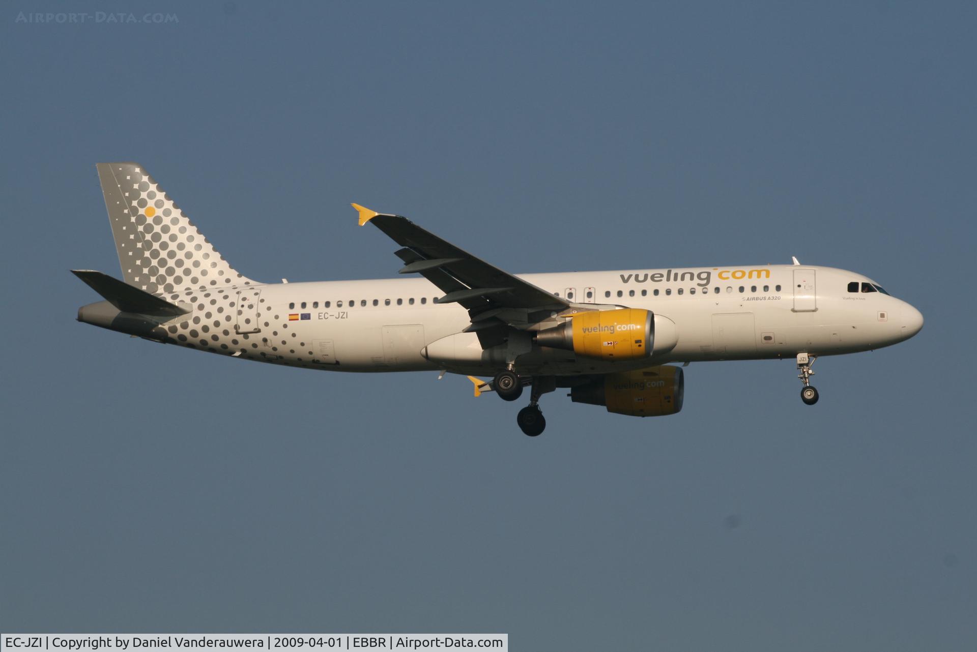 EC-JZI, 2006 Airbus A320-214 C/N 2988, Flight VY8728 is descending to RWY 02
