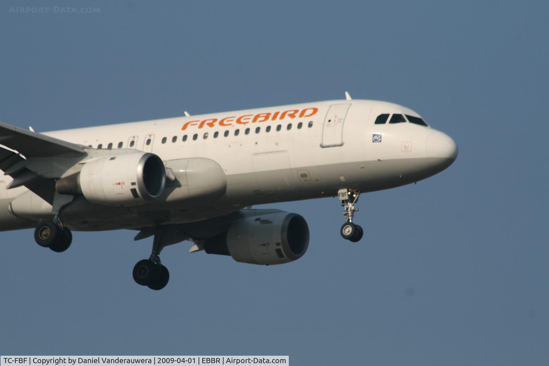 TC-FBF, 1991 Airbus A320-211 C/N 288, Arrival of flight FHY577 to RWY 02