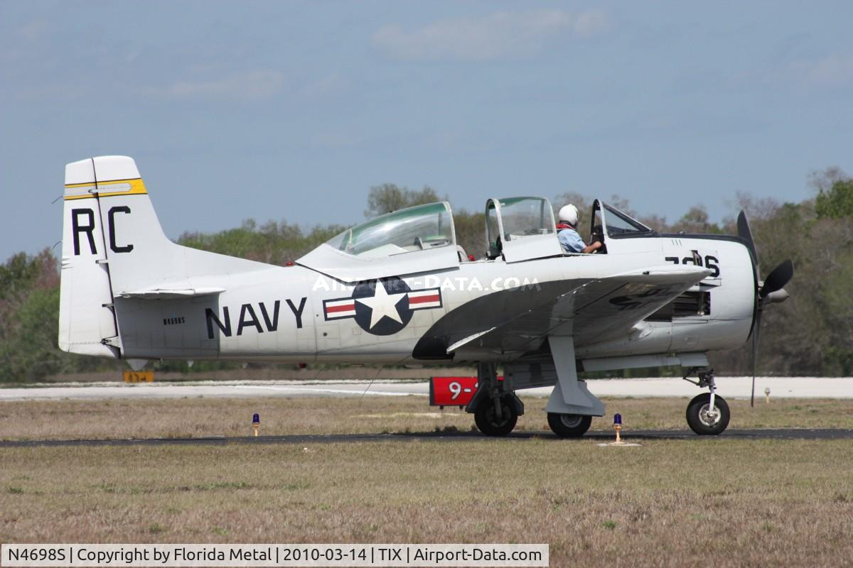 N4698S, North American T-28B Trojan C/N 200-69 (137706), T-28B
