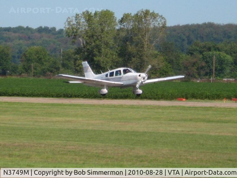 N3749M, 1978 Piper PA-28-161 C/N 28-7816373, Arriving at the Newark, Ohio breakfast fly-in.