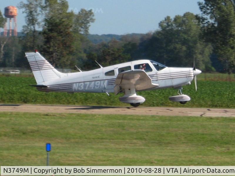 N3749M, 1978 Piper PA-28-161 C/N 28-7816373, Arriving at the Newark, Ohio breakfast fly-in.