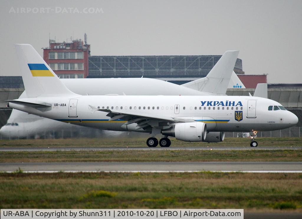 UR-ABA, 2007 Airbus A319-115 C/N 3260, Landing rwy 32L and back tracking to Airbus Corporate Jet Center area...