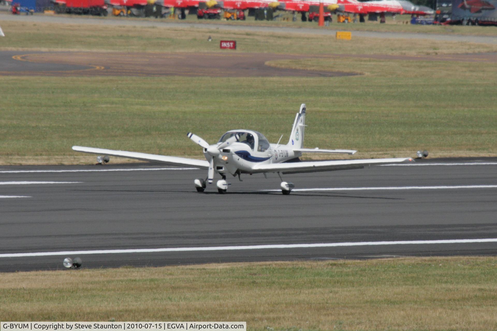 G-BYUM, 1999 Grob G-115E Tutor T1 C/N 82098/E, Taken at the Royal International Air Tattoo 2010