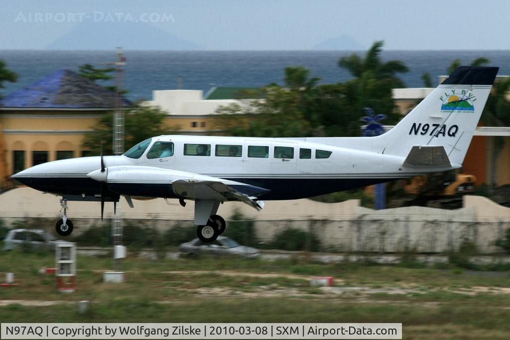 N97AQ, 1977 Cessna 404 Titan C/N 4040135, visitor