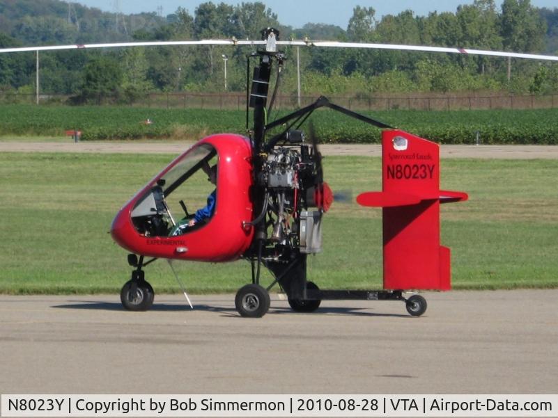 N8023Y, 2004 American Autogyros Sparrowhawk C/N SH2003003K, Taking Young Eagle rides at the Newark, Ohio breakfast fly-in.