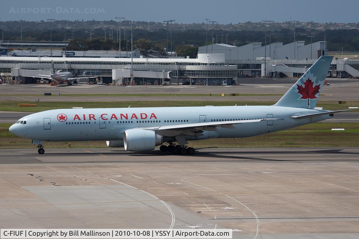 C-FIUF, 2007 Boeing 777-233/LR C/N 35243, say what?