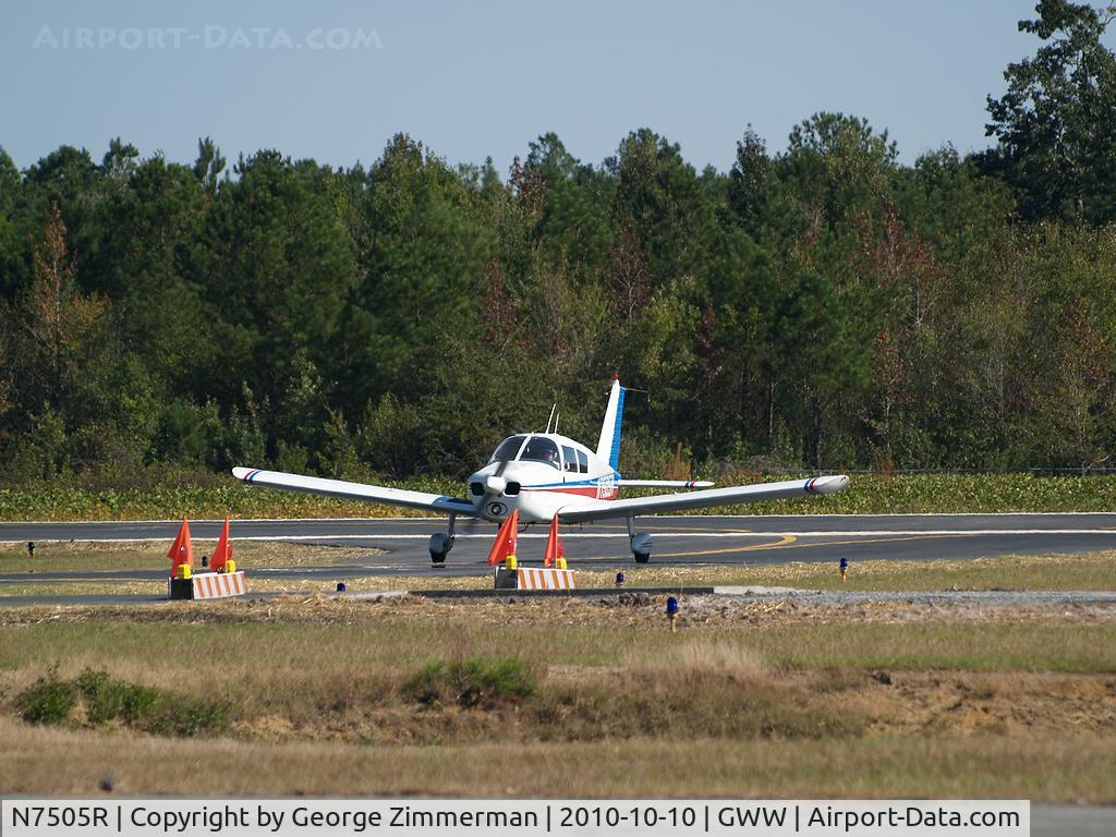 N7505R, 1966 Piper PA-28-140 C/N 28-22061, 72 Yr. Old Pilot Solo for qualification test @ Goldsboro-Wayne