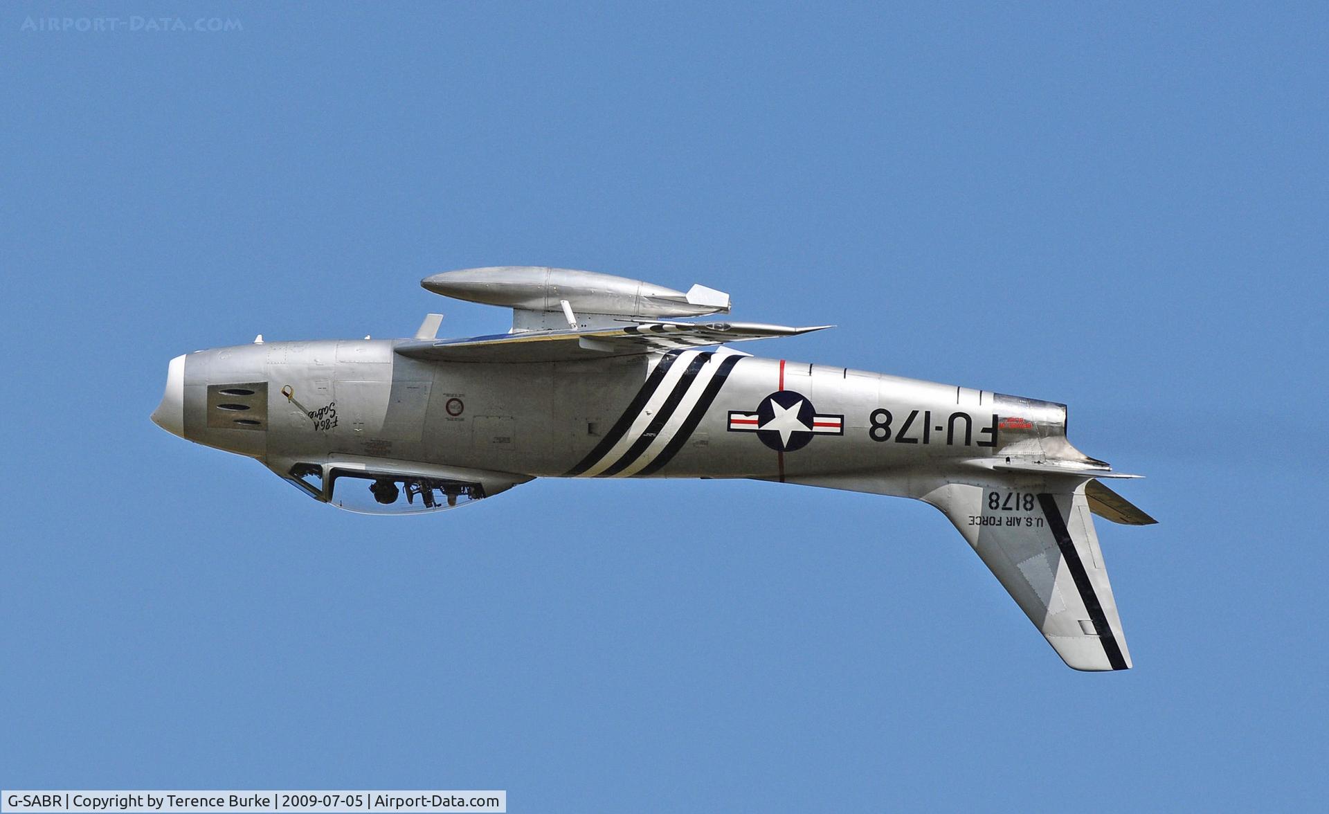 G-SABR, 1948 North American F-86A Sabre C/N 151-083 (151-43547), Inverted , top of slow roll at 