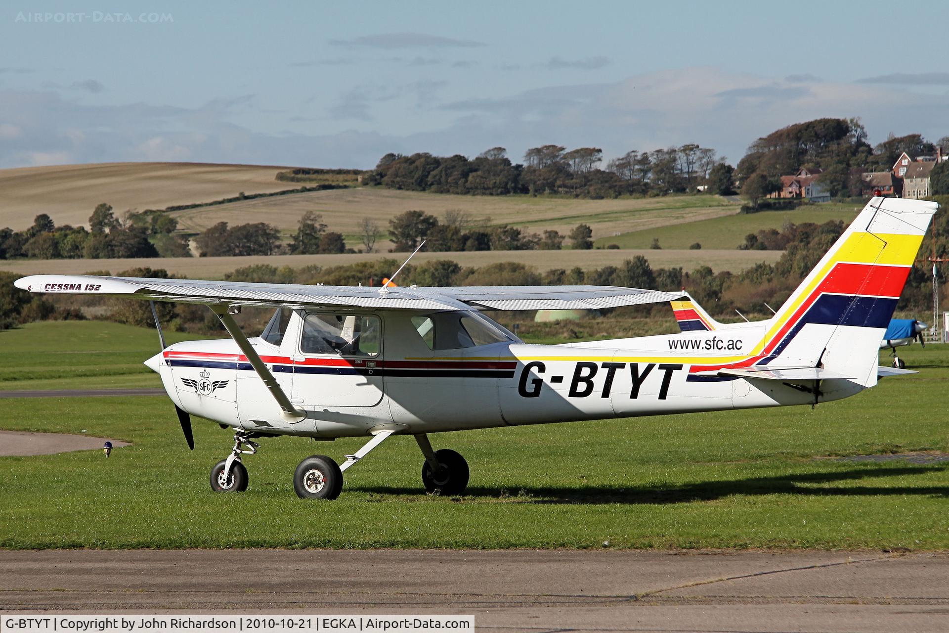 G-BTYT, 1978 Cessna 152 C/N 152-80455, Sunny day at Shoreham