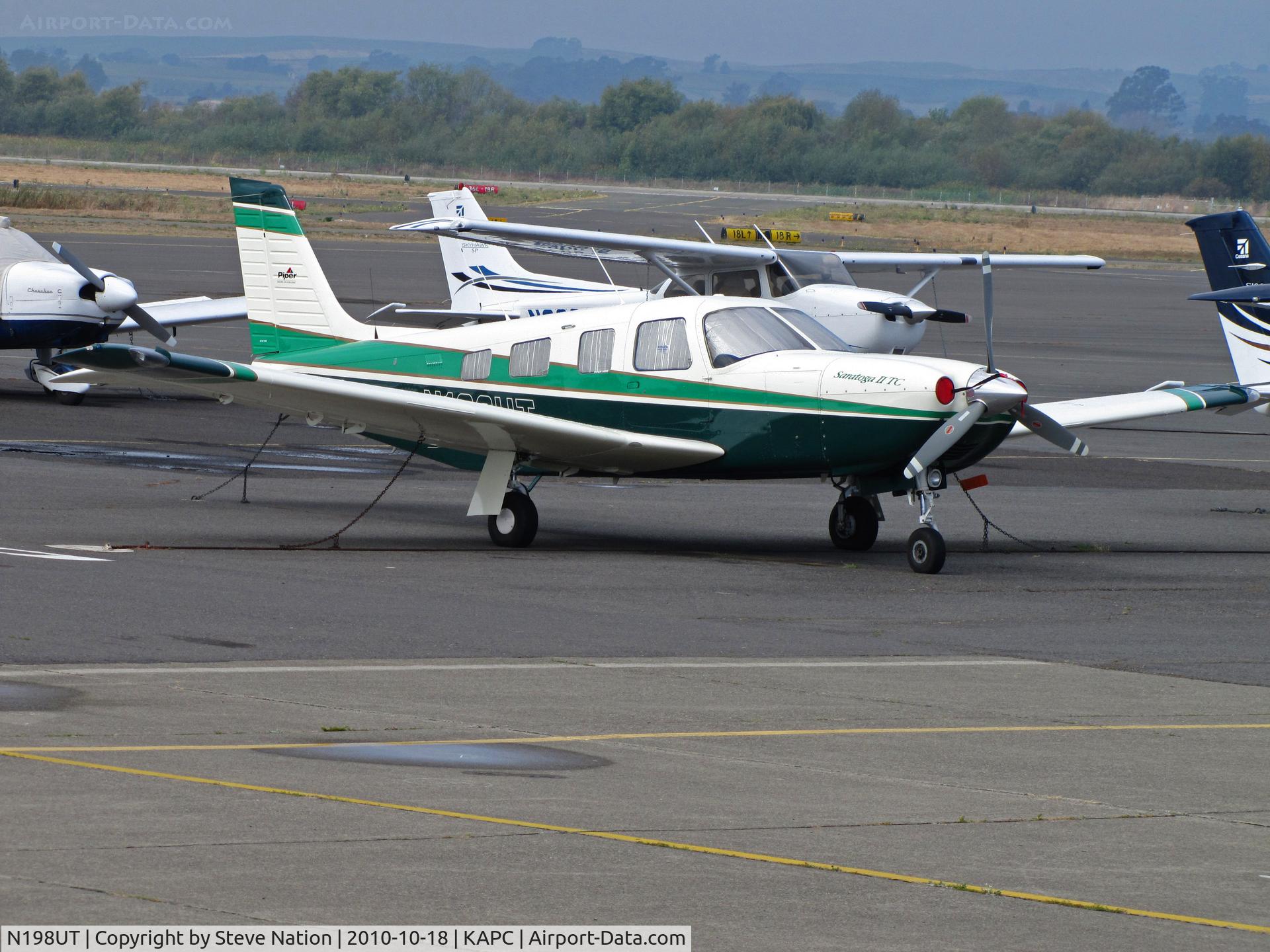 N198UT, 1997 Piper PA-32R-301T Saratoga II TC Saratoga C/N 3257012, 1997 PA-32-301T visiting Napa, CA