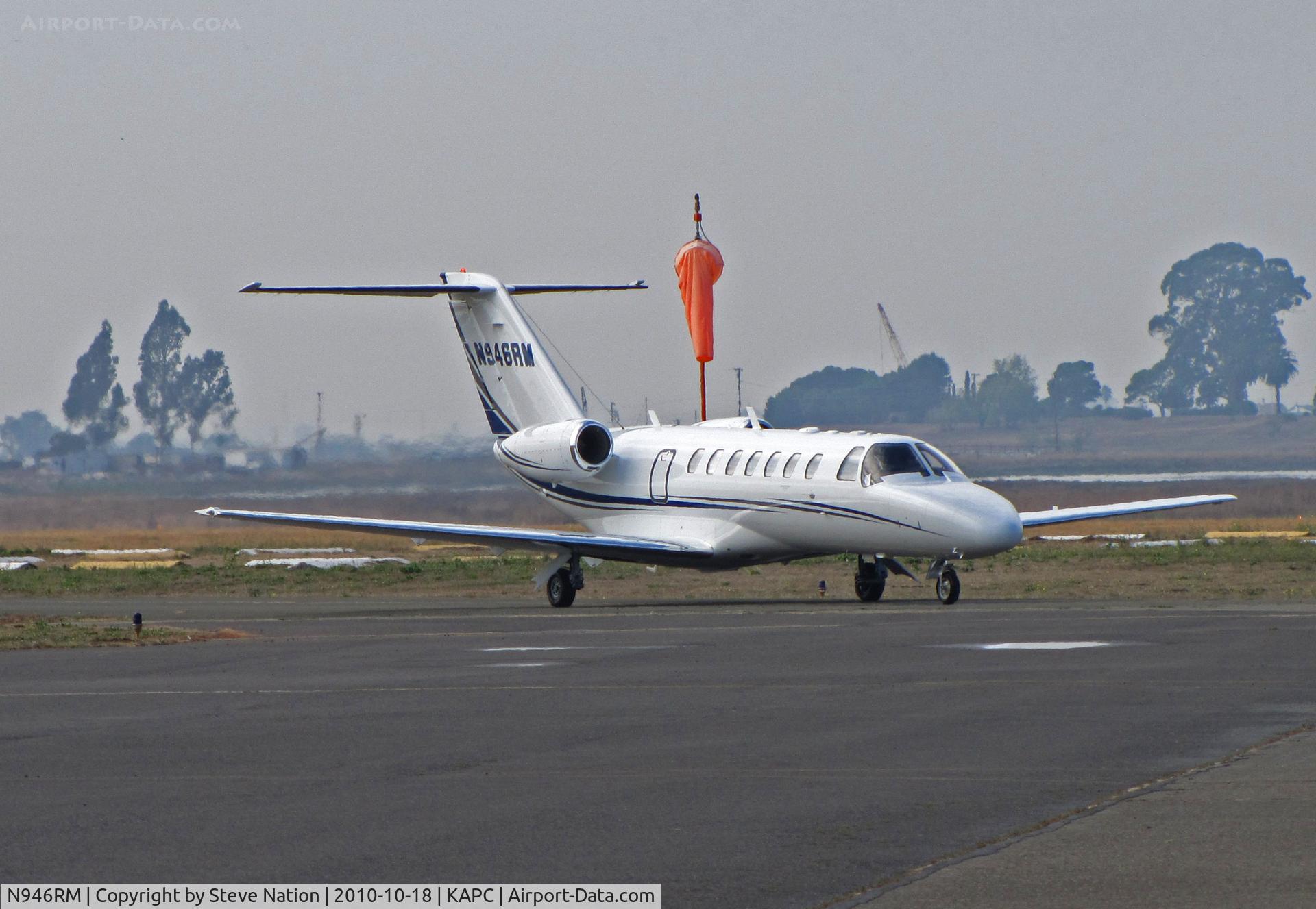 N946RM, 2004 Cessna 525B CitationJet CJ3 C/N 525B-0008, Cessna Finance Corp. 2004 Cessna 525B arriving at Napa from KCOS (Colorado Springs, CO)