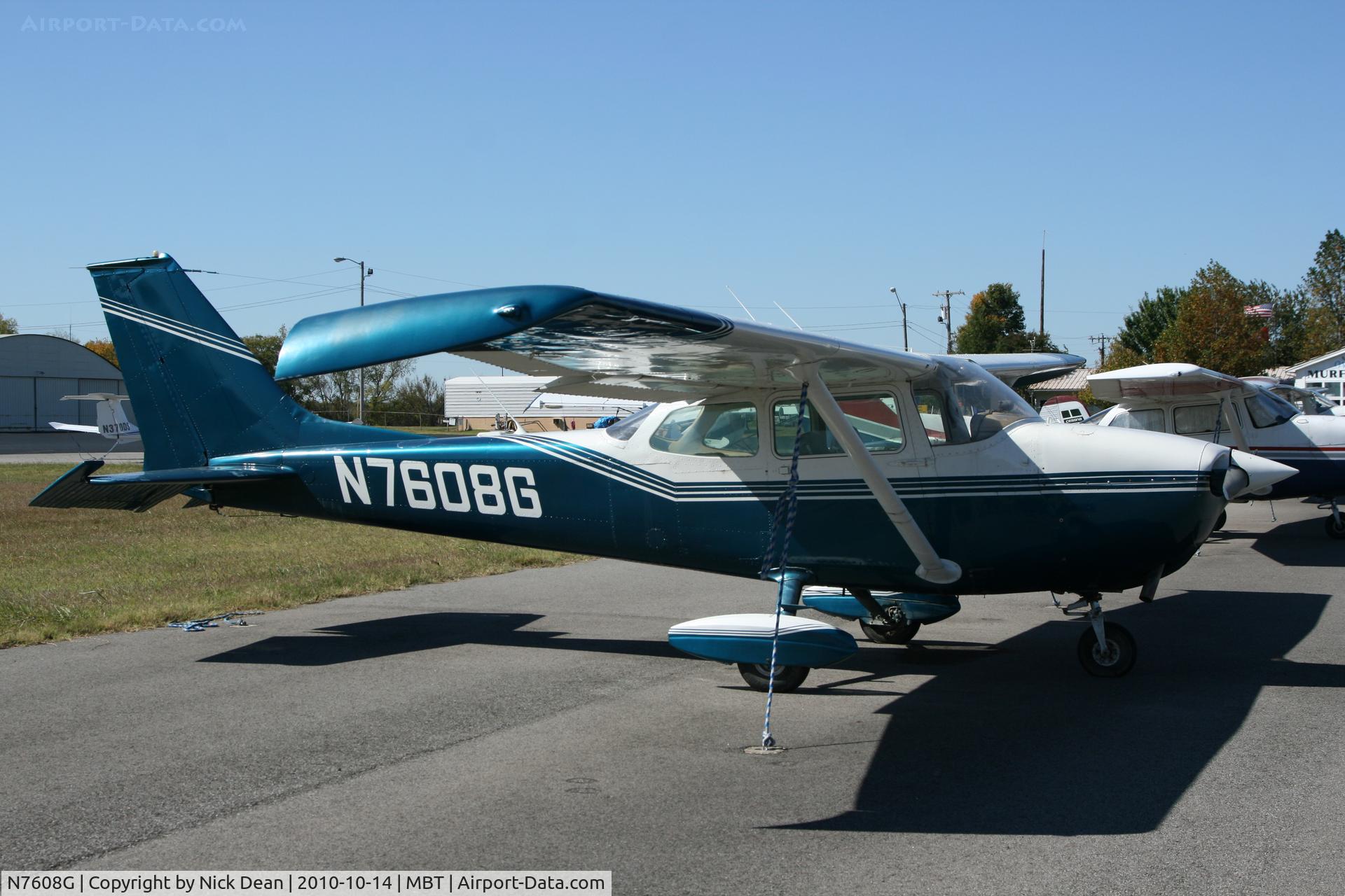 N7608G, 1971 Cessna 172L C/N 17259308, KMBT